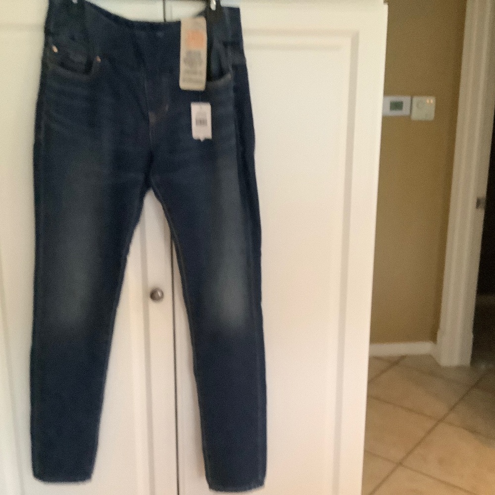 JAG JEANS NWT Size 8 - Nora Skinny